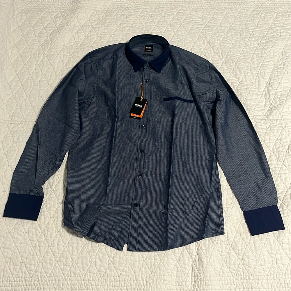 Hugo Boss Casual Button Down Blue Shirt Regular Fit for Men Size Medium